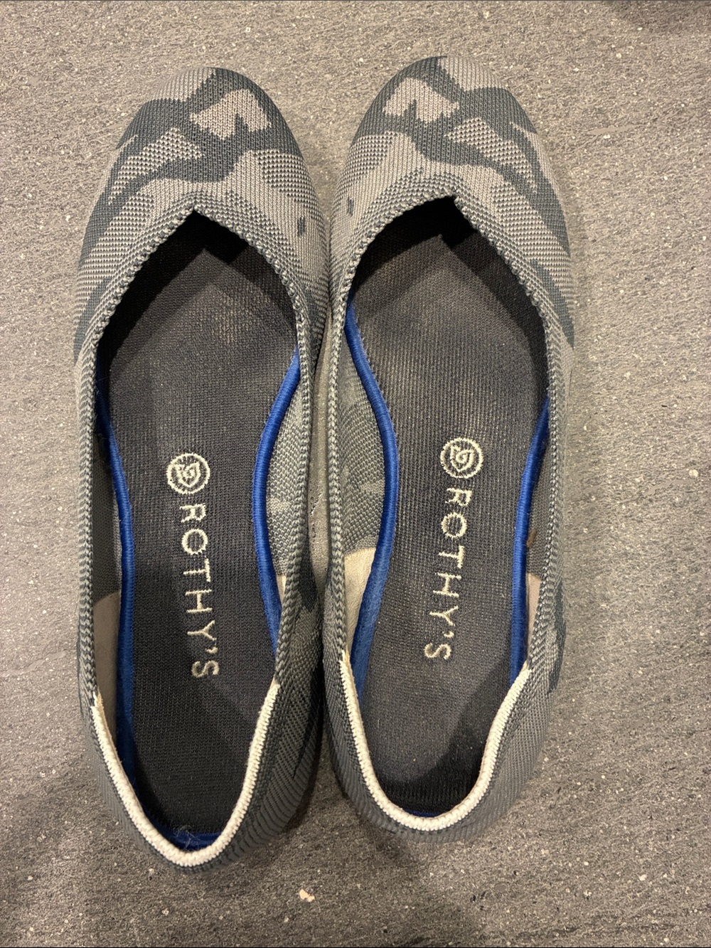 Rothy’s round toe grey camo flats 10.5